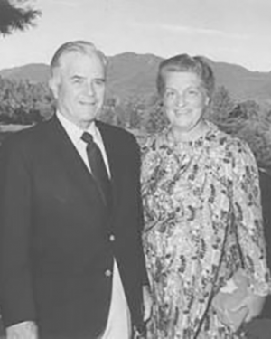 Mr and Mrs Nippert-temp-min Mr and Mrs Nippert-temp-min